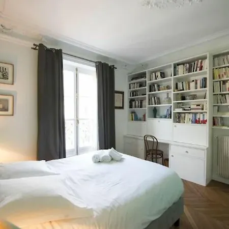 Lejlighed Charming Haussmannian