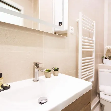 Guestready - Bright And Spacious Near Eiffel Tower Paris
