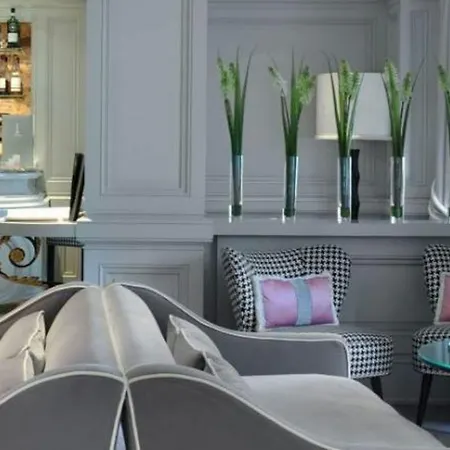De Vendome Hotel