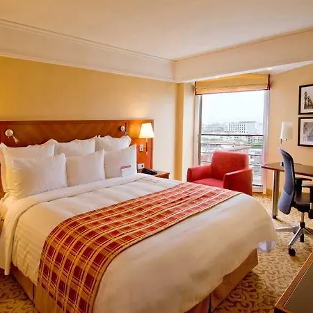 Marriott Rive Gauche & Conference Center Hotel Parigi