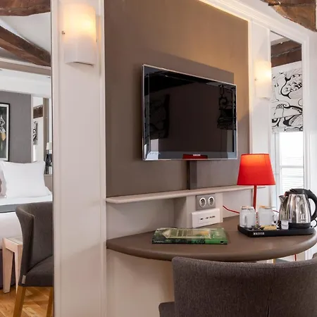 Hotel Du Jeu De Paume 4*
