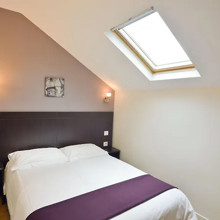 Du Quai De Seine Hotel 2*