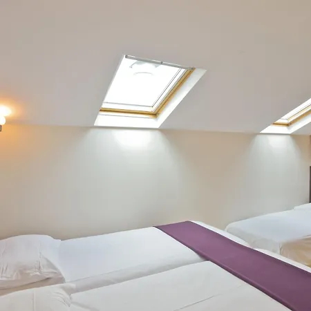 Hotel Du Quai De Seine Paris