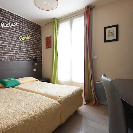 Amelie Hotell Paris
