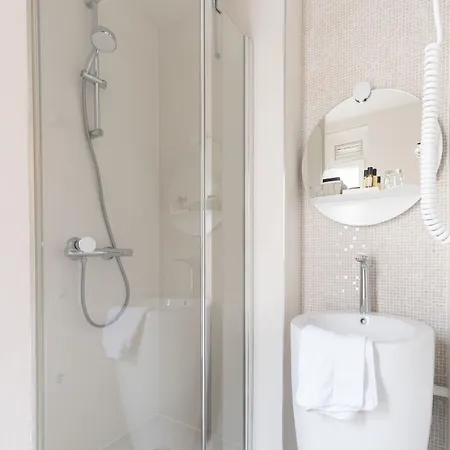 Hotel Queens Boutique 3*