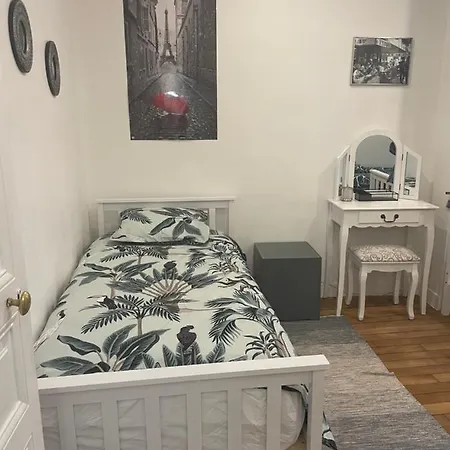 Apartment Spacieux Et Confortable T3 Dans Paris