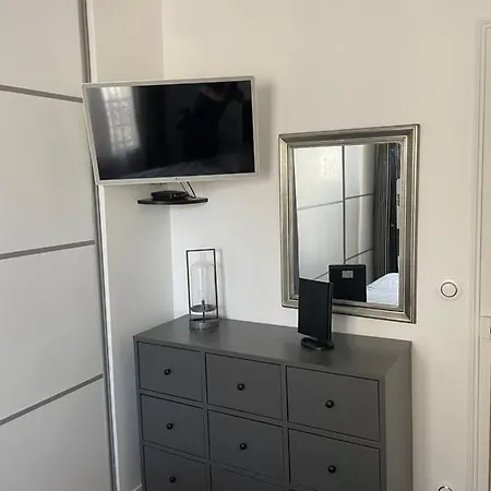 Spacieux Et Confortable T3 Dans Paris