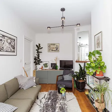 Comfy 31 M For 2 Well Decorated With Balcony Appartamento