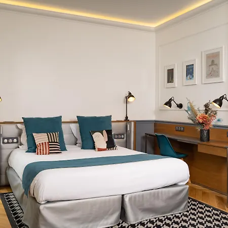 Hotel Petit Lafayette 4*