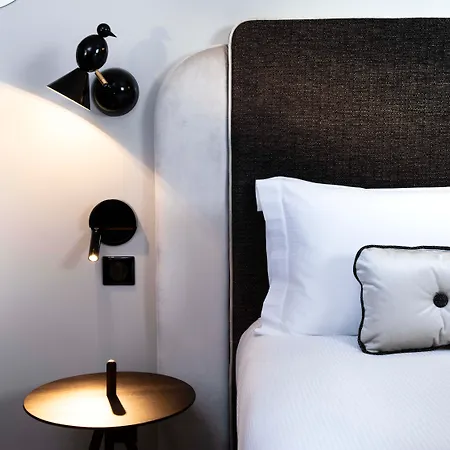 Hotel Eiffel Saint Charles Paris