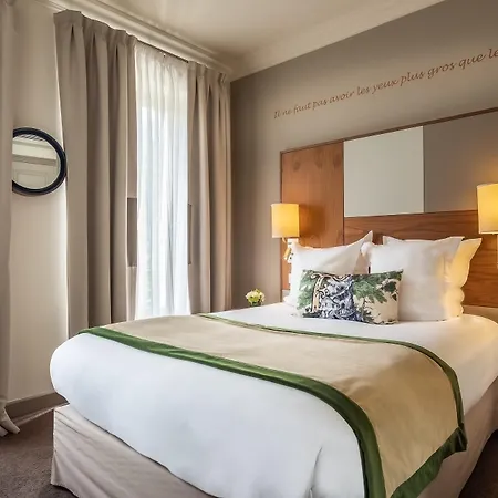Hotel Le Tourville Eiffel 4*
