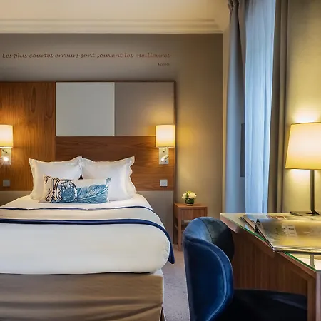 Hotel Le Tourville Eiffel 4*