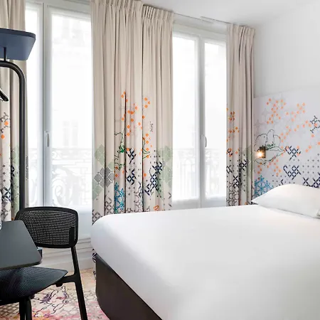 Hotel Ibis Styles Gare Saint Lazare 3*