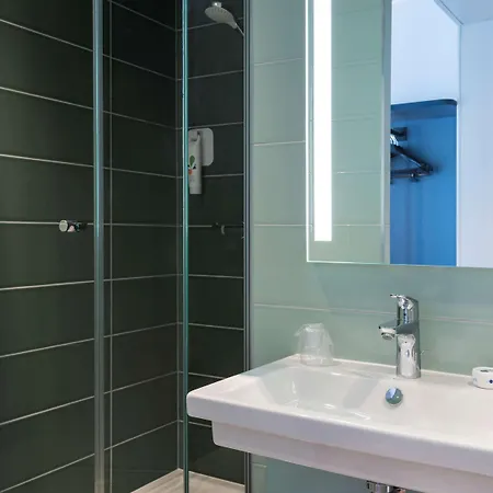 Ibis Styles Gare Saint Lazare 3* Paris