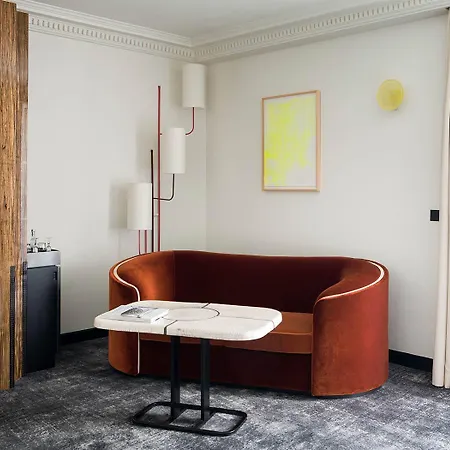 Les Bains Hotell