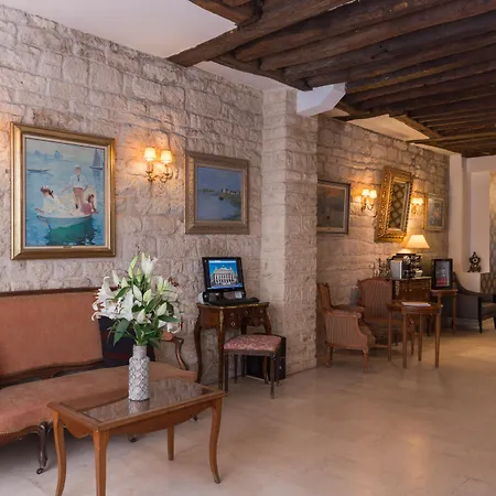 Gaillon Opera Hotel Paris