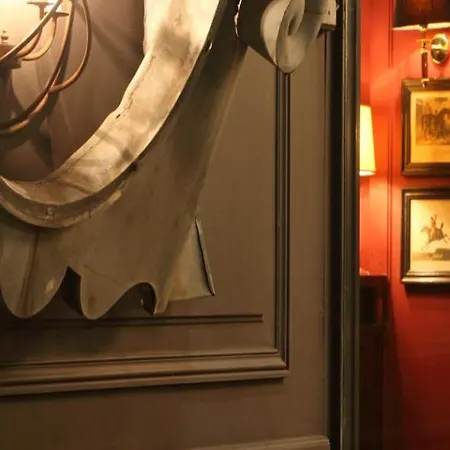 Hotell New Roblin 4*