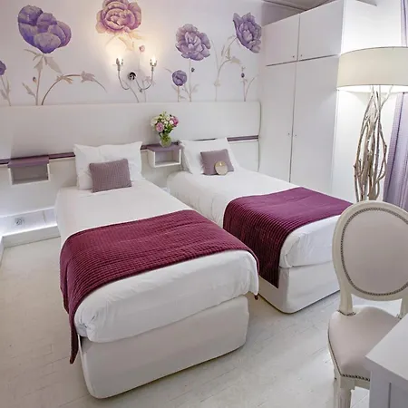 Eiffel Trocadero Hotel 4*