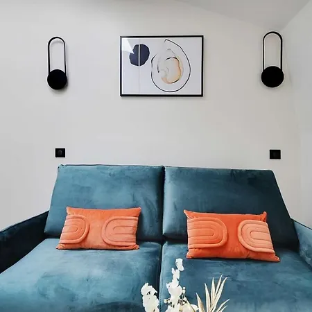 Cmg Voltaire Nation Apartmán