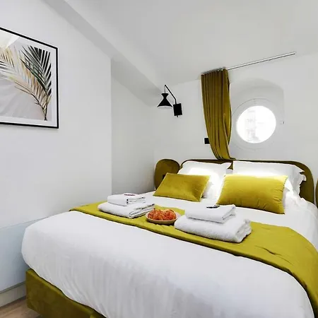 Cmg Voltaire Nation Apartmán