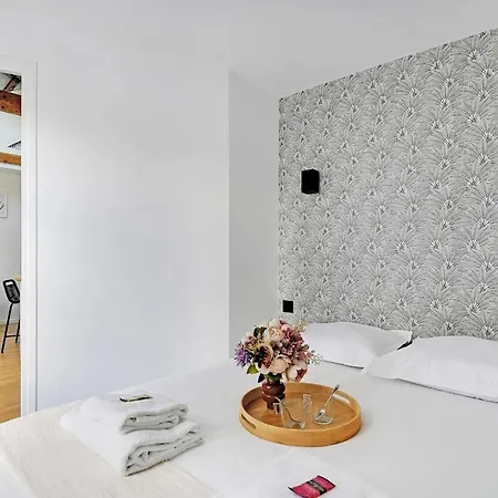 Apartment Amazing Cremieux Gare De Lyon Paris