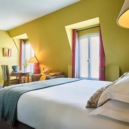 Sainte-beuve 4* Paris