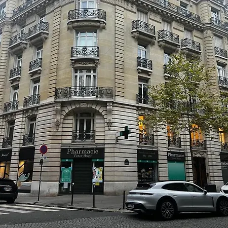 Sous Les Toits De Trocadero París