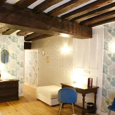 Hotel De La Bretonnerie