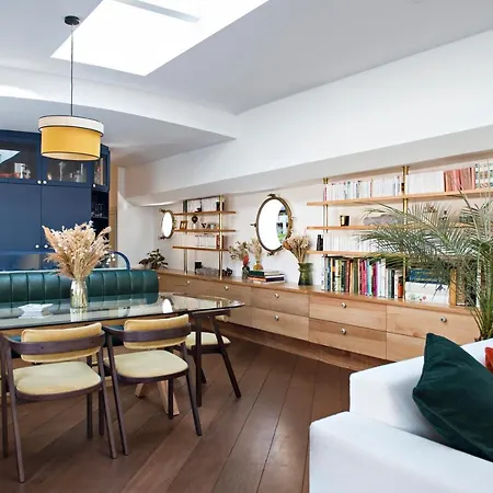 Escale Sur Seine Botel 5*