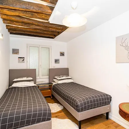 Opera-madeleine 2 Bedrooms * パリ