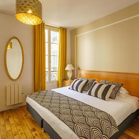 Du Louvre - Le Marais Apartment