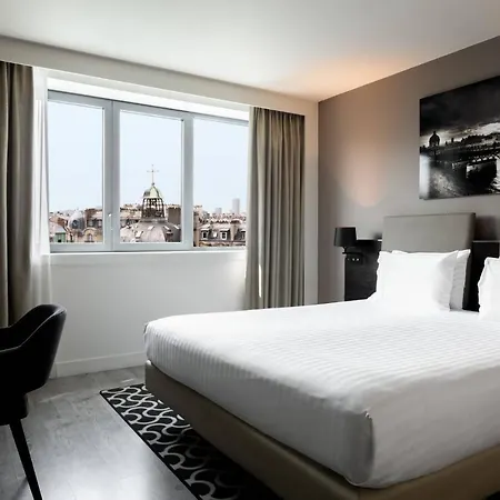 Hotel Ac Porte Maillot By Marriott Paris
