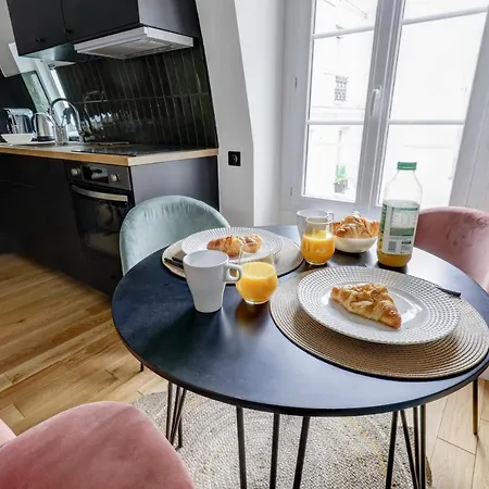 Apartment Madeleine - Concorde Paris