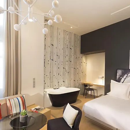 Le Cinq Codet Paris