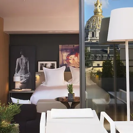 Le Cinq Codet Hotel 5*