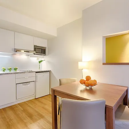 Citadines Place D'italie Apartahotel