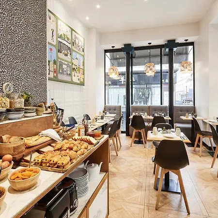 Hotel Petit Lafayette 4*