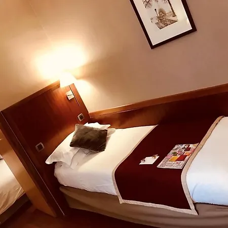 George Sand Hotel Paris