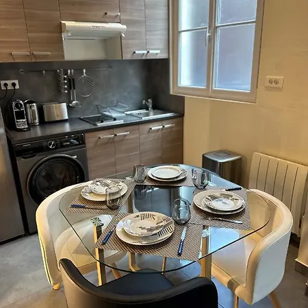 Spacious Loft Near Jardin Du Luxembourg パリ