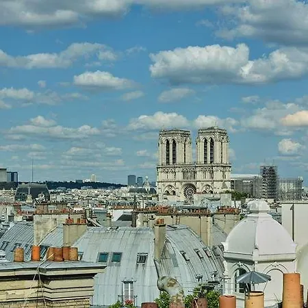 Hotel Dame Des Arts 4*