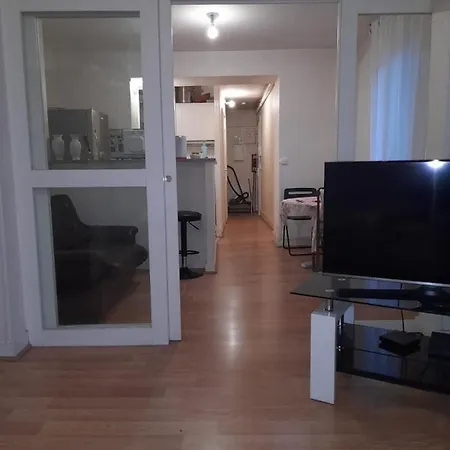 Entier De 45m2 Appartement *