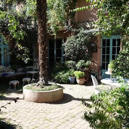 Maison 1850 18 Garden And Parking * Paris