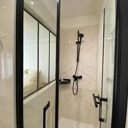 Bed & Breakfast Maison Auguste Parigi