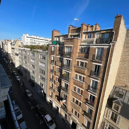 Deux Pieces Typiquement Parisien شقة *