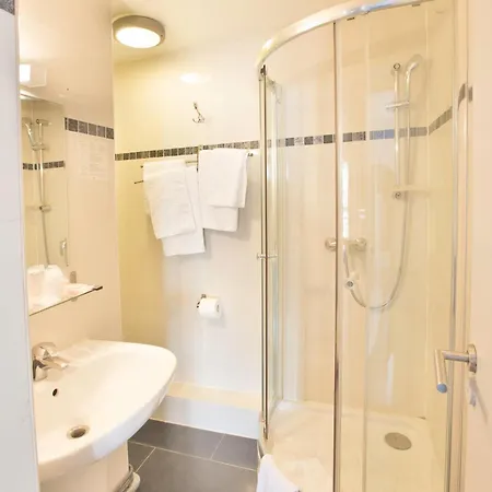 Hipotel Pere-lachaise Republique 3*