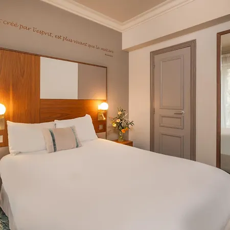 Le Tourville Eiffel Hotel 4*