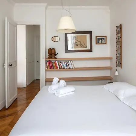 Legendre - Spacieux A Batignolles Paris