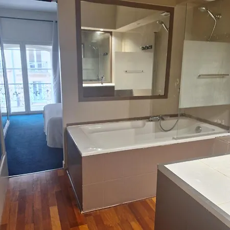 Διαμέρισμα Triplex, Parc Monceau *
