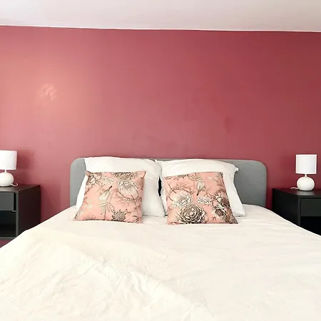 Apartamento Homely & Charming Parisian Duplex - Near Marais