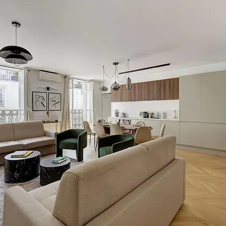 Sublime Champs Elysees 8guests 3bdr Paris